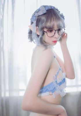 高科技少女喵